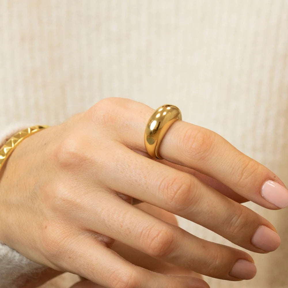EManco Fashion Simple Stainless Steel Rings for Women Arc Rings Jewellery Geometric Ring Size 5 6 7 8