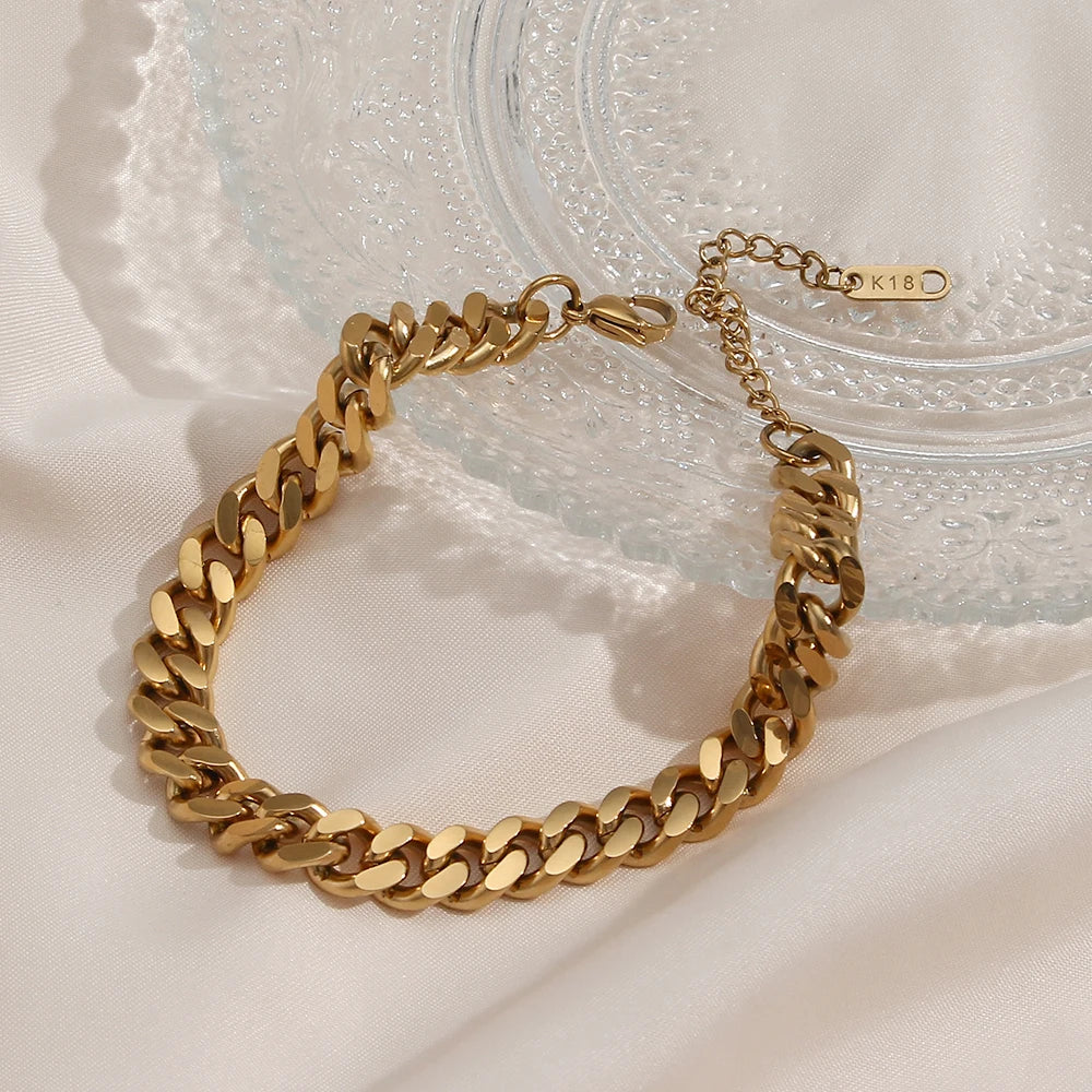 E.B.belle Tarnish Free Hypoallergenic 2.5mm 6mm 8mm Cuban Chain Gold Plated Anklets For Women Summer Beach Foot Bracelet Jewelry