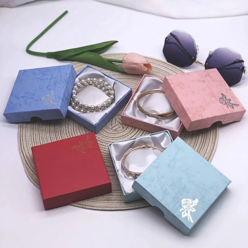New Square Jewelry Packaging Case Flower Print Bracelet Display Box Necklace Cardboard Gift Box Jewelry Organizer Cases 9x9x3cm