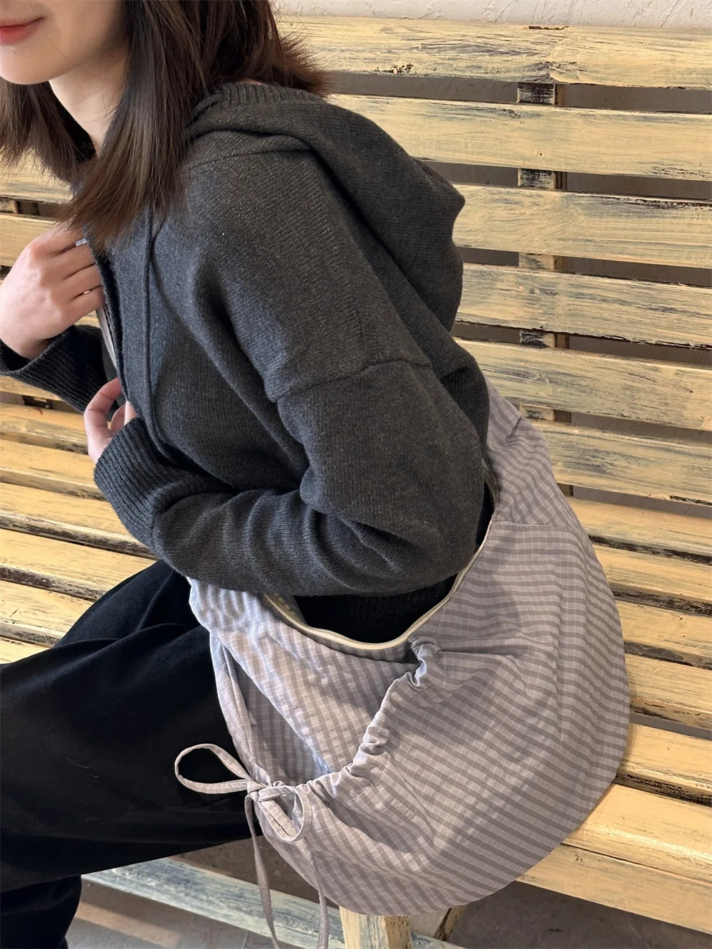 Retro Plaid Hobos Shoulder Bags for Women Drawstring Pocket Nylon Dumpling Bag Large Capacity Portable Travel Messenger Bag