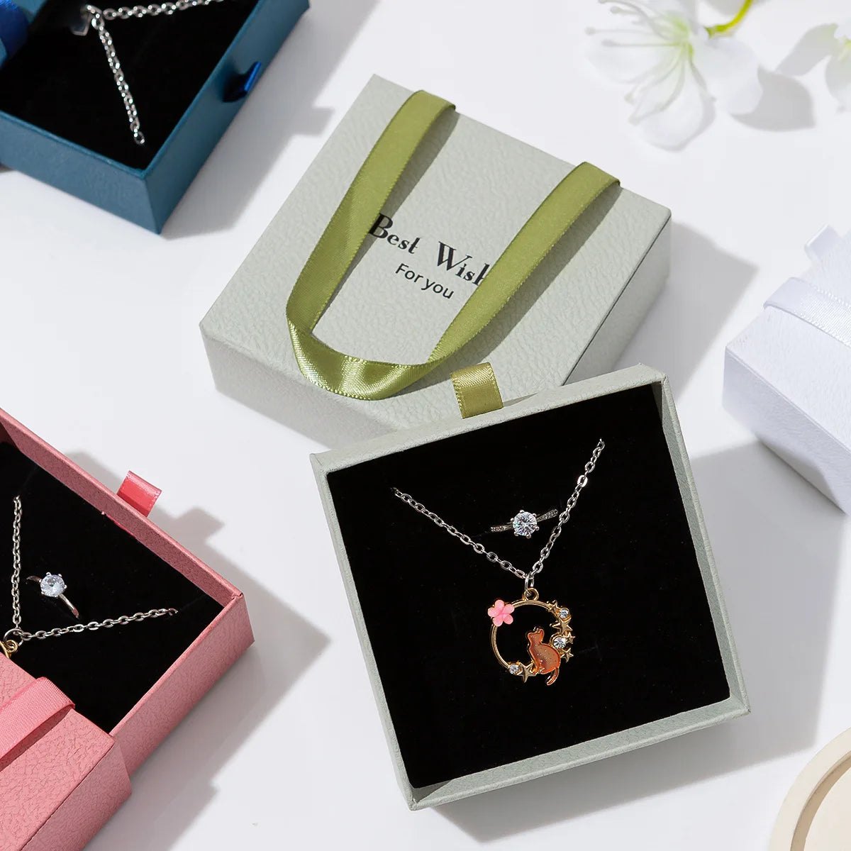 Handheld Jewelry Box Paper Pull-Out Drawer Jewelry Case Travel  Portable Ring Earrings Necklace Gifts Packageing Storage Boxes