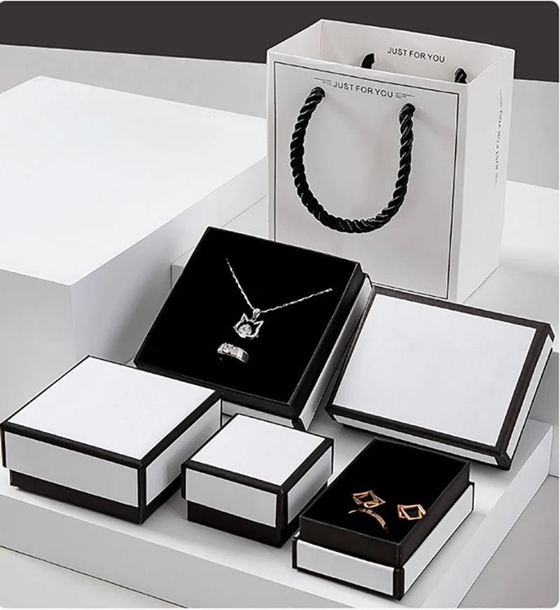 1pcs Kraft Gift Boxes Black White Paper Small Case Cardboard Rings Earrings Bracelet Necklace Jewelry Packing Carton Box
