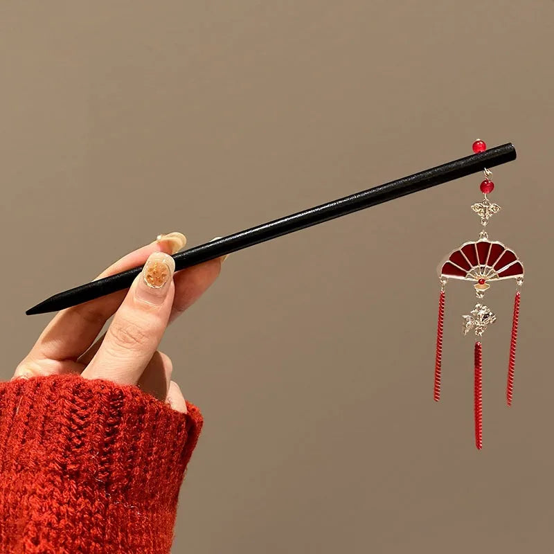 Elegant Chinese Style Hair Clip Tassel Hair Stick Traditional Floral Design Hairstyle Accessory Women Jewelry Hairpin Hairneedle