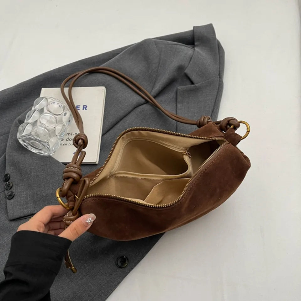 Frosted Retro Bag for Women 2025 New Autumn and Winter Niche Design Faux Suede Shoulder Messenger Commuter Dumpling Underarm Bag