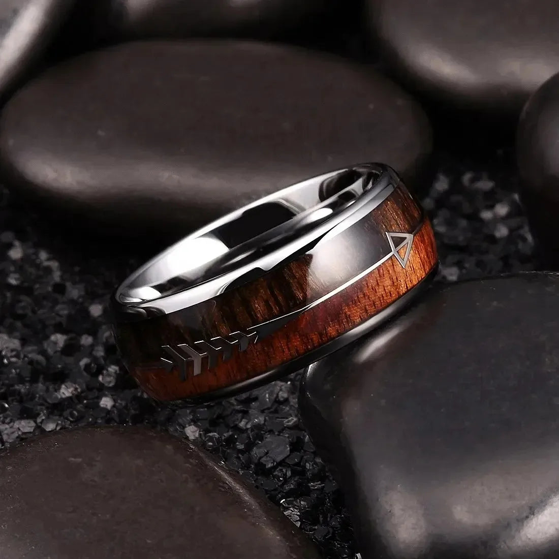 Fashion 8mm Silver Color Stainless Steel Arrow Rings for Men Women Inlaid Hawaiian Koa Wood Rings Men Wedding Band Jewelry Gifts