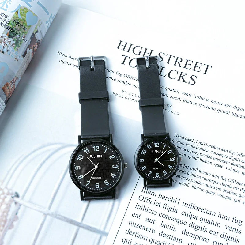 Simple Black White Women Quartz Watches Minimalist Design Silicone Strap Bracelet Wristwatch Women's Fashion Dress Watch Gifts