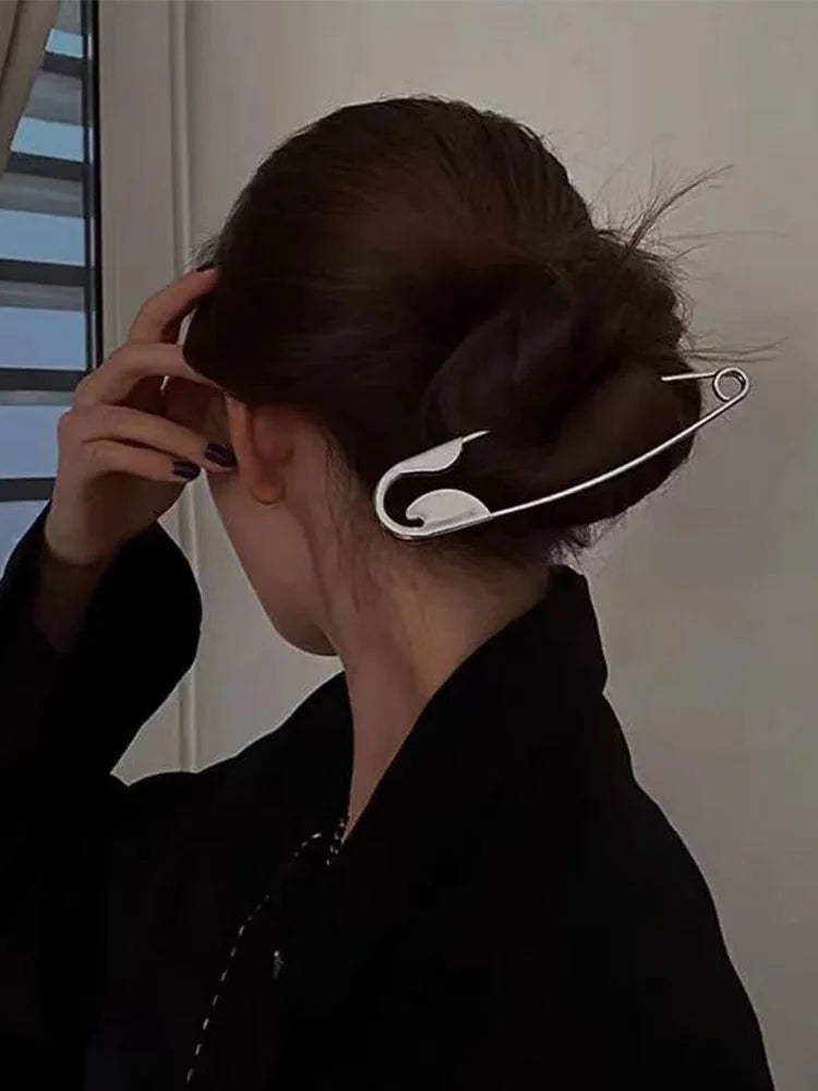ZHUHE The Large Brooch And Hairpin In Cyberpunk Style Are Perfect Jewelry Accessories For Women And Party Gifts