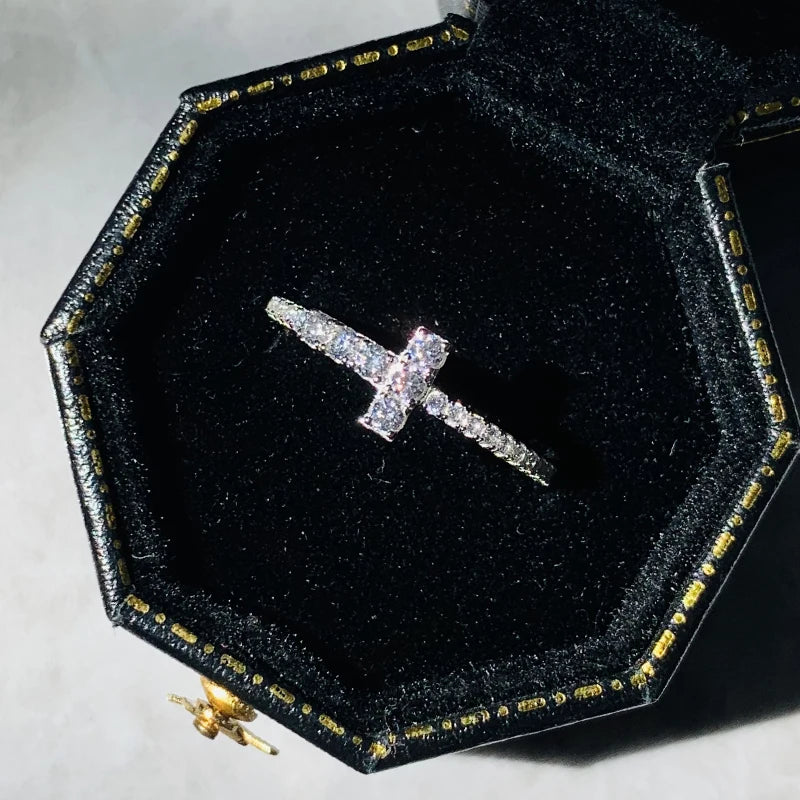 Huitan Simple Stylish Cross Design Women Rings Full Paved Crystal Cubic Zirconia Delicate Bridal Ring for Wedding Trendy Jewelry