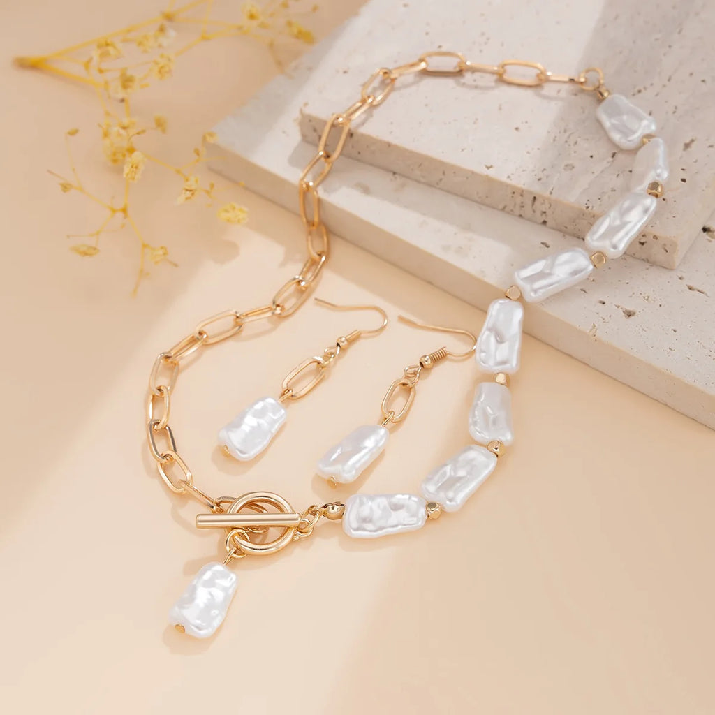Boho Pearl Necklace Set