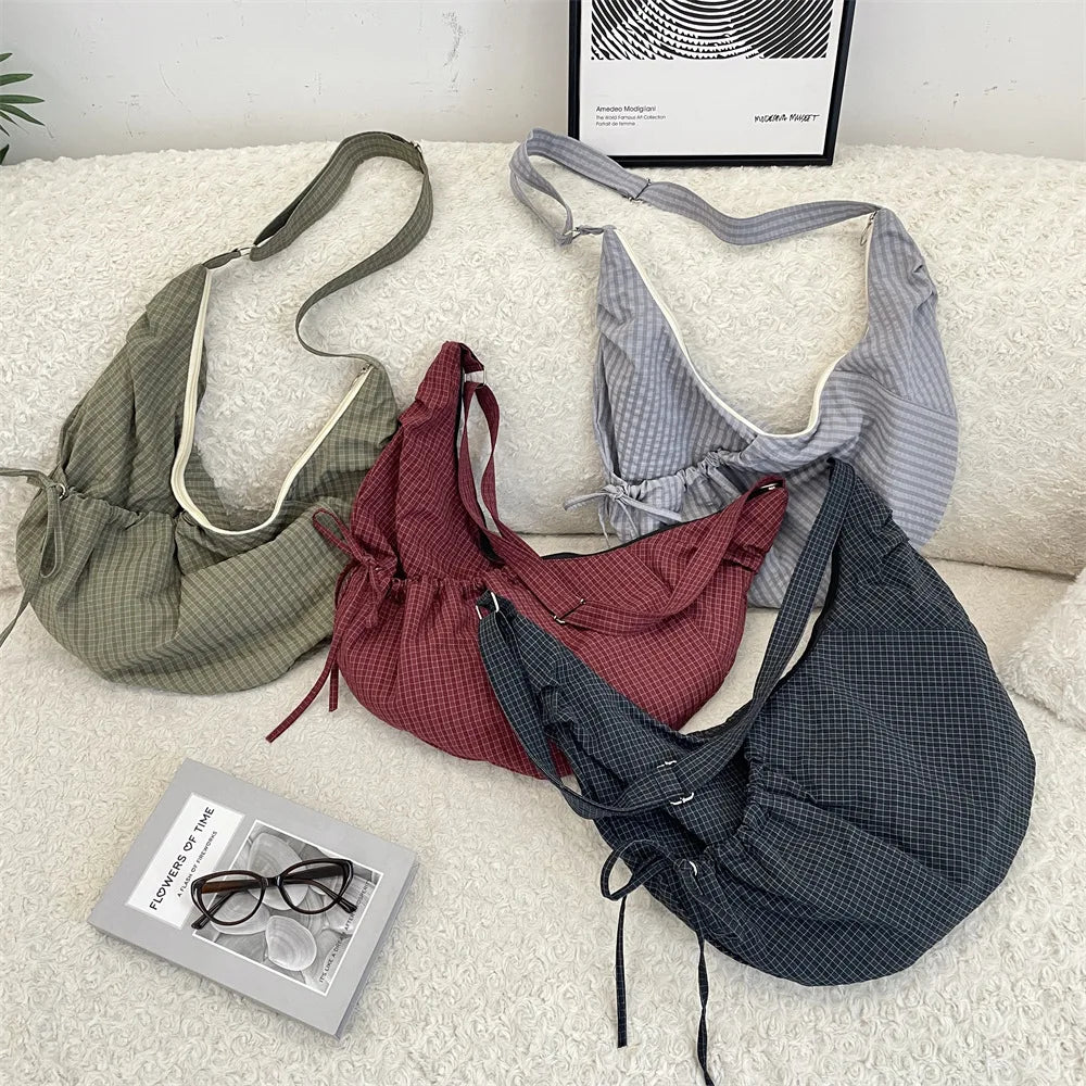 Retro Plaid Hobos Shoulder Bags for Women Drawstring Pocket Nylon Dumpling Bag Large Capacity Portable Travel Messenger Bag