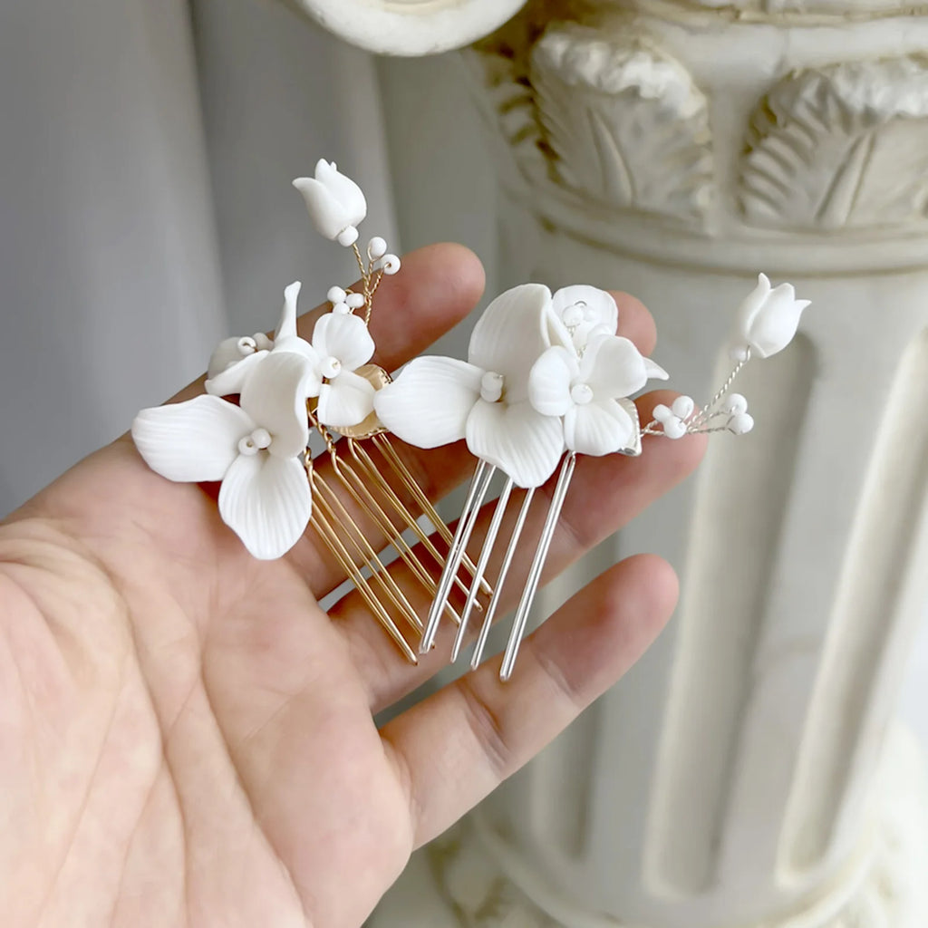 Simple White Ceramic Flowers Hairpins Clips Bridal Hair Clips Pins Wedding Jewelry Women Hair Piece Wedding Hair Accessories