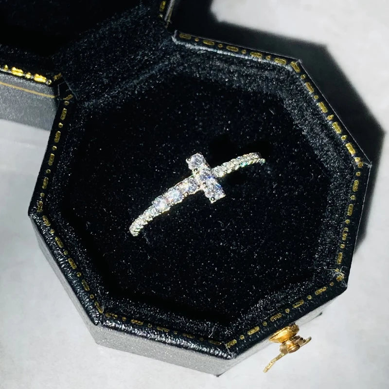 Huitan Simple Stylish Cross Design Women Rings Full Paved Crystal Cubic Zirconia Delicate Bridal Ring for Wedding Trendy Jewelry