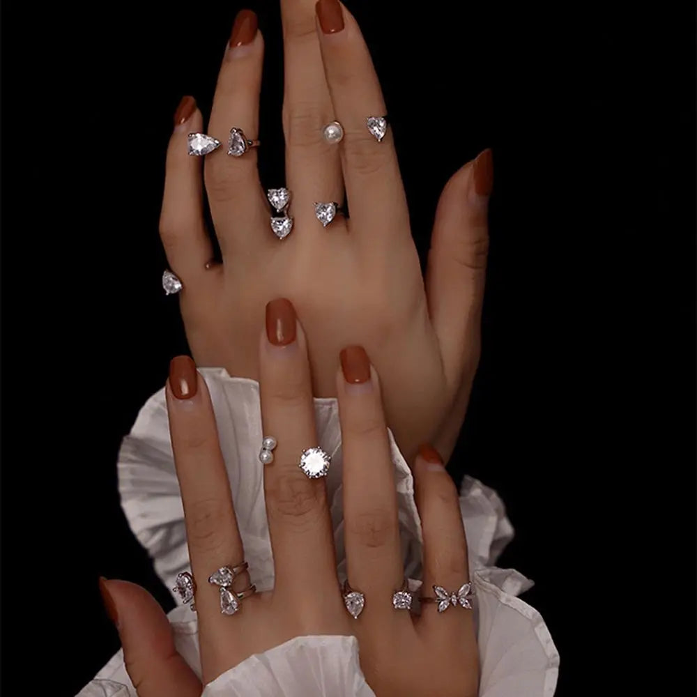 Simple Elegant Prsonality Rhinestone Luxury Butterfly Open Finger Ring Female Ring Korean Style Ring Fashion Jewelry
