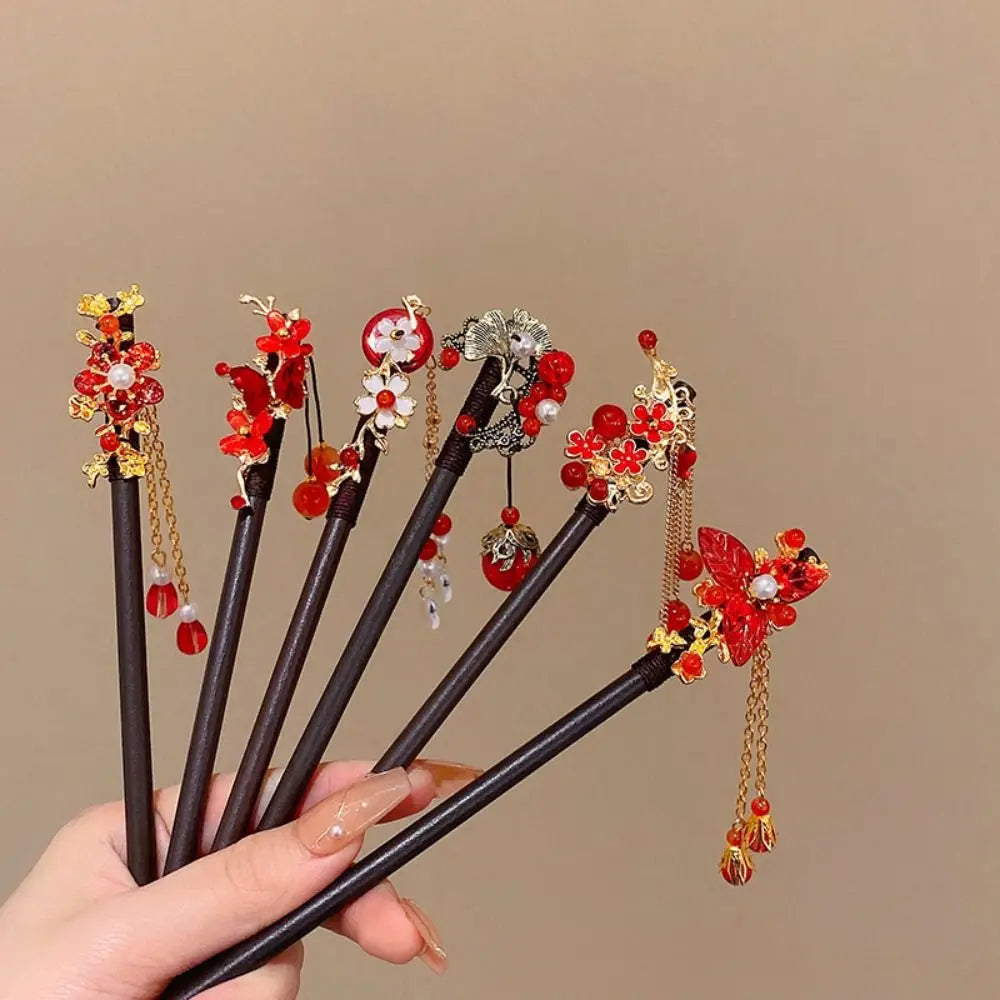 Fashion Retro Red Hair Stick Vintage Ancient Style Chinese Hairpin Headwear Handmade Multi-purpose Red Rose Fringe Hairpin