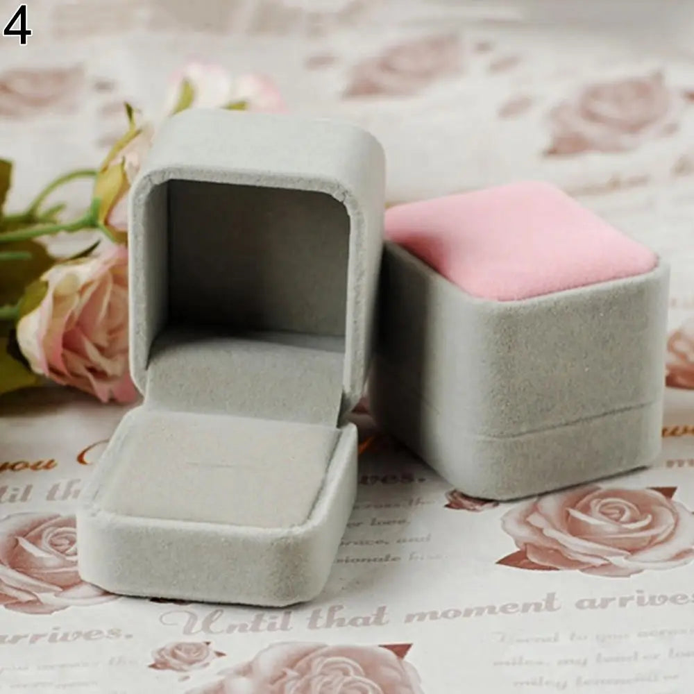 Velvet Jewelry Box For Women Necklace Ring Earrings Organizer Holder Travel Portable Square Lid Open Jewelry Storage Case Gift
