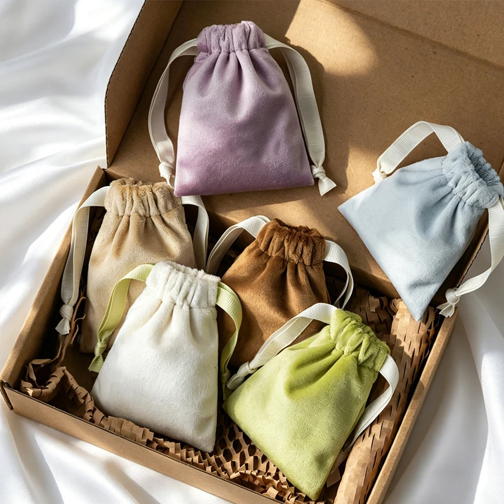 50Pcs Soft Velvet Jewelry Drawstring Bag Gift Packaging Sachet Wedding Birthday Party Favor Candy Storage Display Festival Pouch