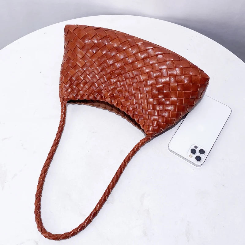 Classic Hand Woven Shell Bags For Women Luxury Designer Handbag and Purses 2025 New In PU With Inner Pocket Small Shell Shoulder