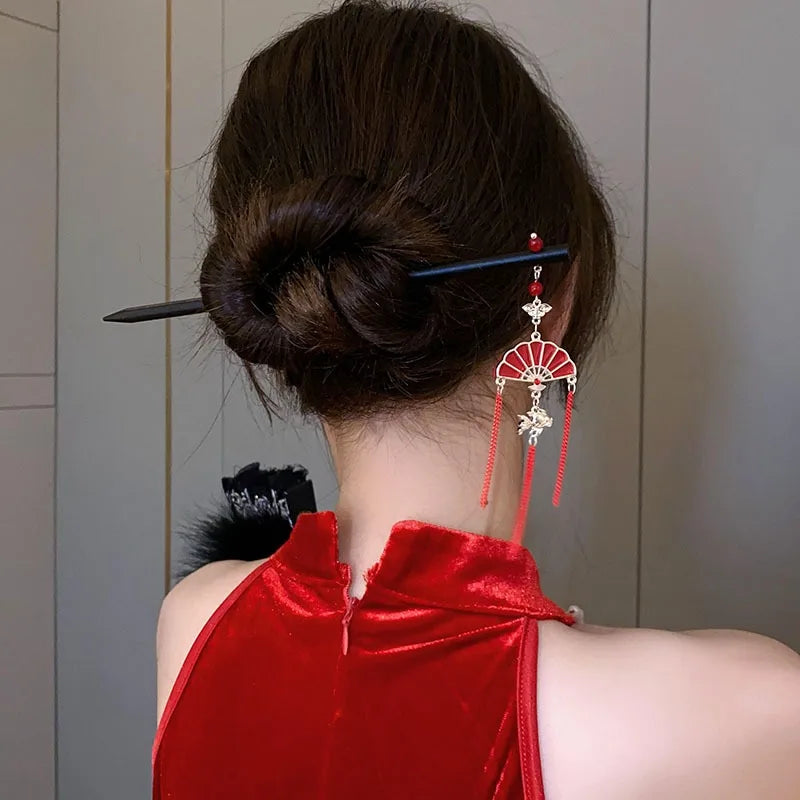 Elegant Chinese Style Hair Clip Tassel Hair Stick Traditional Floral Design Hairstyle Accessory Women Jewelry Hairpin Hairneedle
