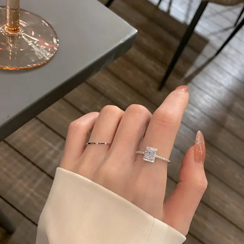 Luxury Classic Square Zircon Wedding Engagement Rings for Women Exquisite Open Adjustable Geometry Shine Rings Charm Jewelry