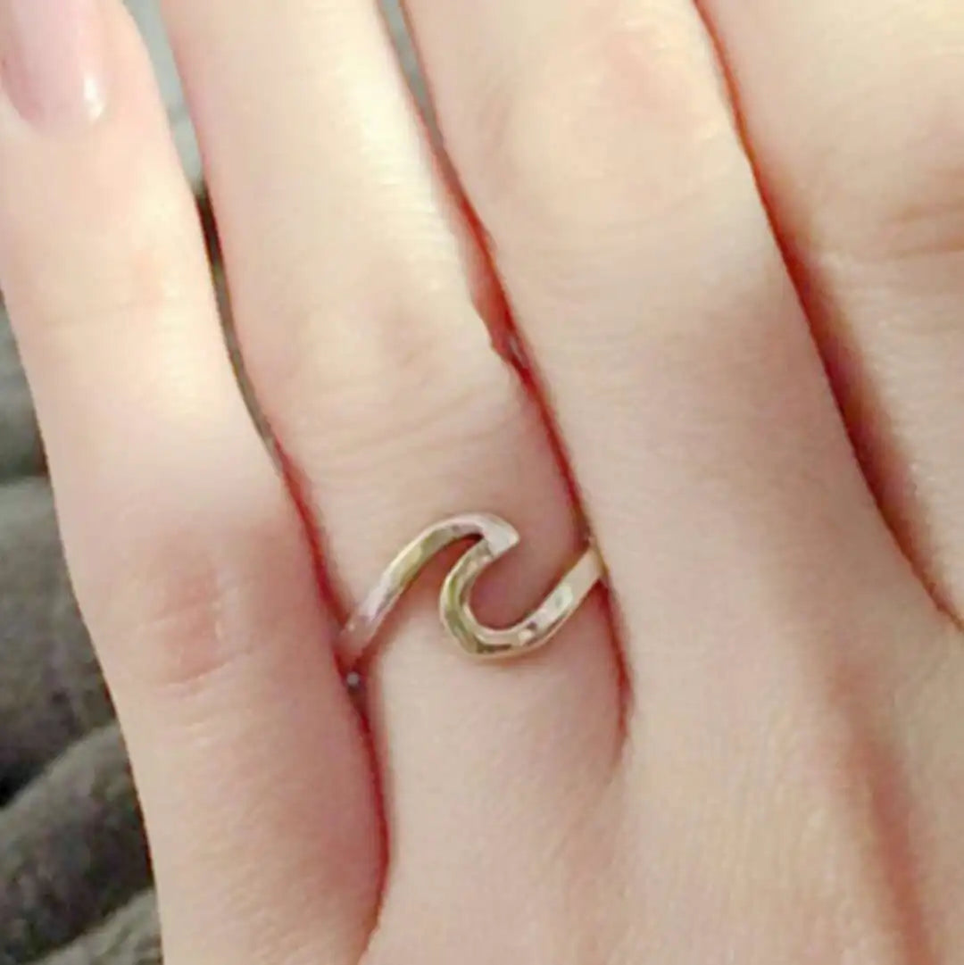 Stainless Steel Sea Gold Rose Gold Silver Color Wave Rings Ocean Surf Finger Jewelry Ocean Surf Ring for Women Surfer Gift
