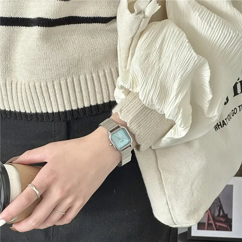 New Brand Steel Band Square Quartz Watch Retro Minimalist Temperament Small Dial Watch Female Student Wristwatch Dropshipping