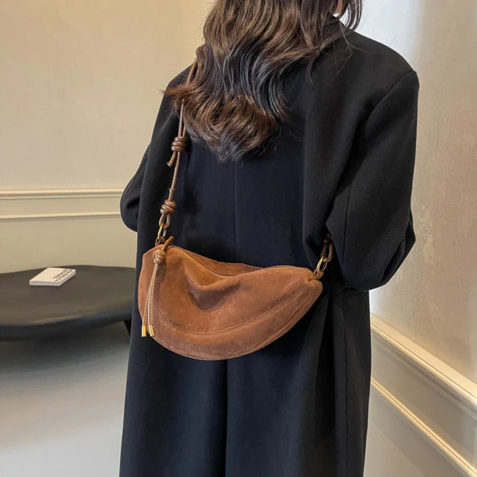 Frosted Retro Bag for Women 2025 New Autumn and Winter Niche Design Faux Suede Shoulder Messenger Commuter Dumpling Underarm Bag