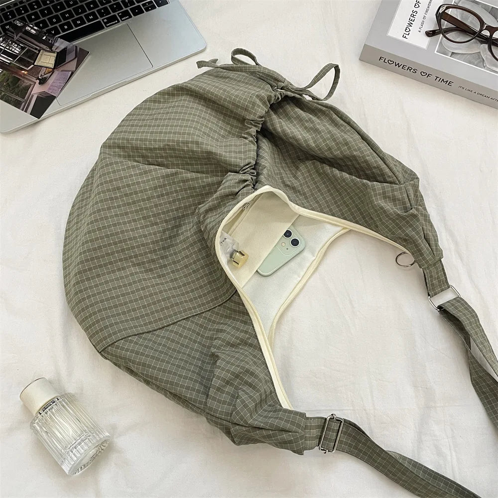Retro Plaid Hobos Shoulder Bags for Women Drawstring Pocket Nylon Dumpling Bag Large Capacity Portable Travel Messenger Bag