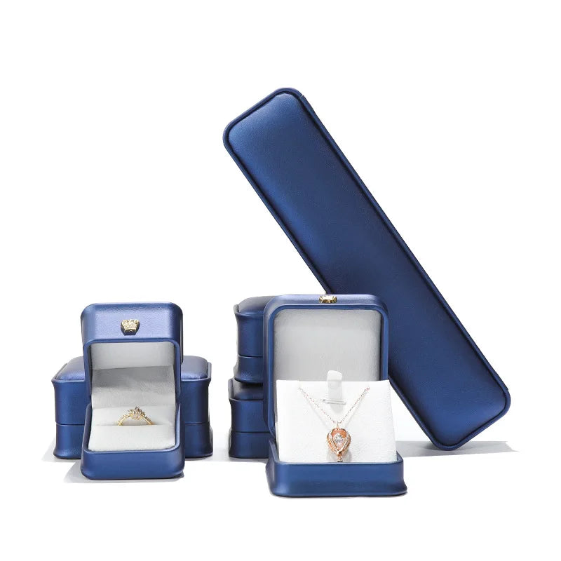 1Pc Leather Jewelry Organizer Wedding Ring Box Pendant Bracelet Necklace Storage Case Gift Packaging Display Box Wholesale