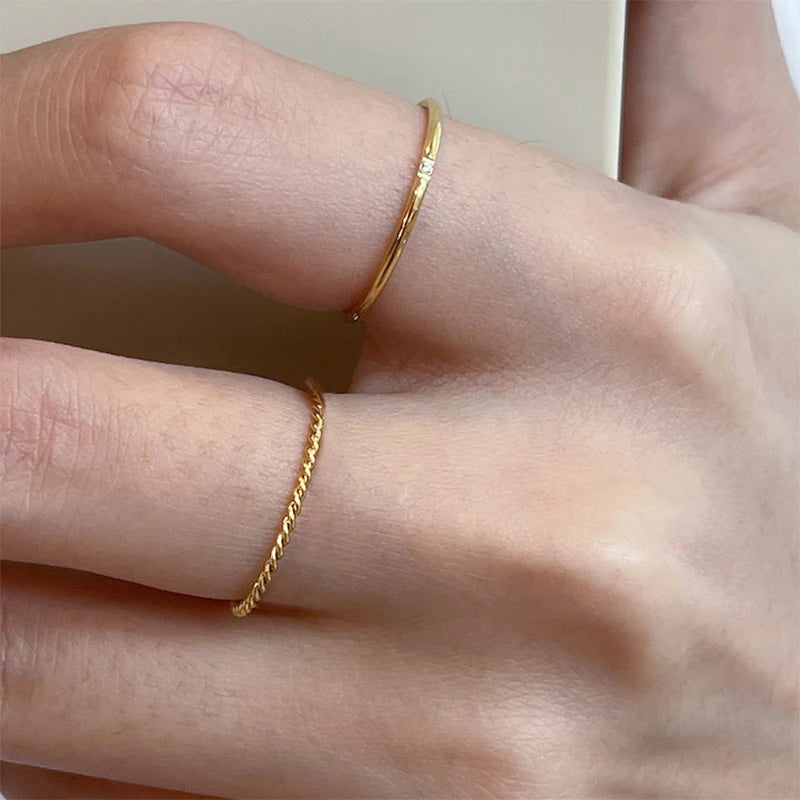 Chic Twisted Rope Slim Ring for Women, Stainless Steel Metal Wedding Rings Finger Band, New Elegant Simple Vintage Party Jewelry