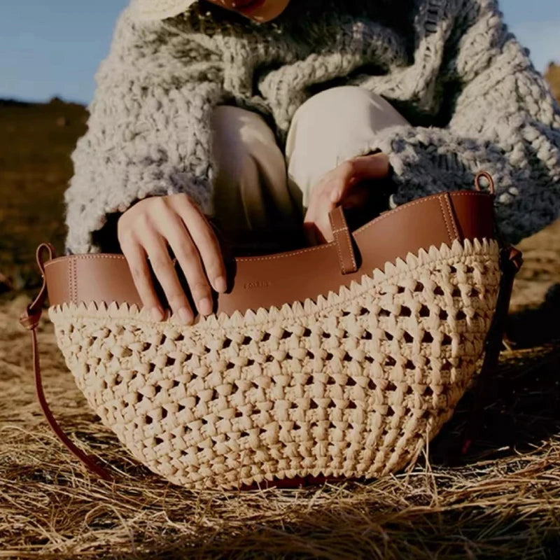 2026 Summer Hollow-out Raffia and Pu Leather Everyday Bag Lightweight Handcrafted Large Straw Tote Bag for Women Beach Bags