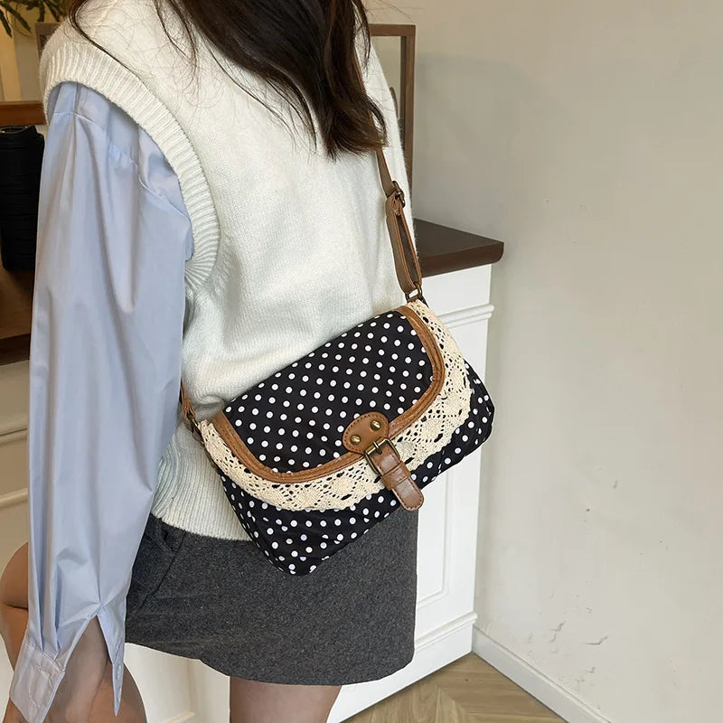 French Retro Dot Women Shoulder Bags Sweet Lace Ladies Flap Crossbody Bag Purse Elegant Portable Female Lightweight Handbags