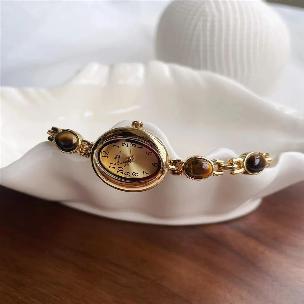 Luxury Vintage Quartz Women's Watches Fashion Natural Green Jade Bracelet Clock Numerals Small Oval Dial Watch Woman Accesories