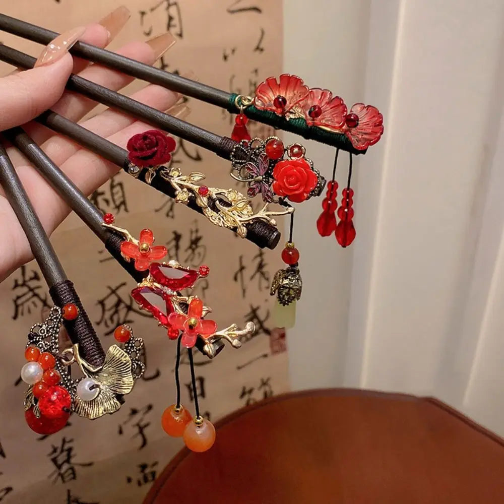 Fashion Retro Red Hair Stick Vintage Ancient Style Chinese Hairpin Headwear Handmade Multi-purpose Red Rose Fringe Hairpin