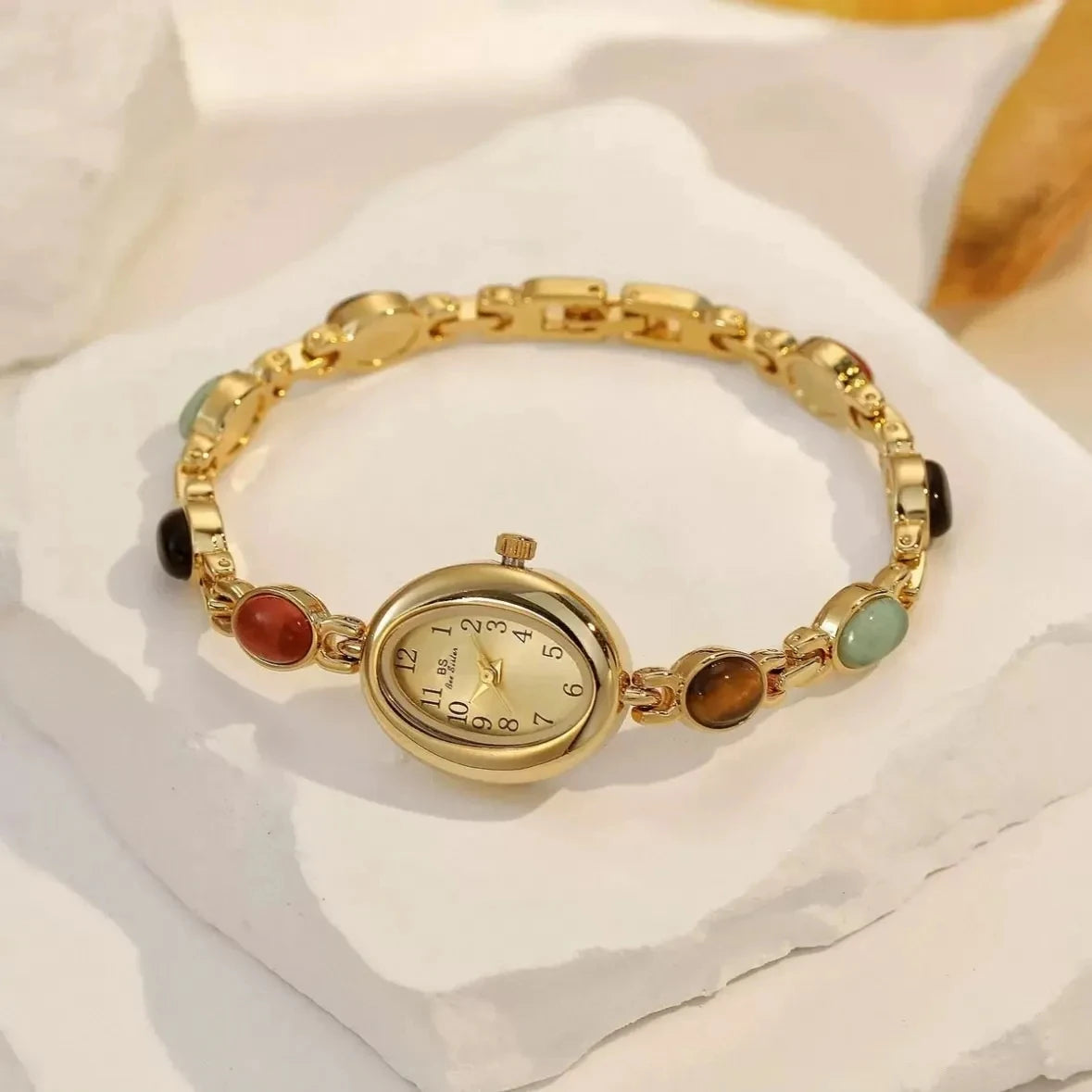 Luxury Vintage Quartz Women's Watches Fashion Natural Green Jade Bracelet Clock Numerals Small Oval Dial Watch Woman Accesories