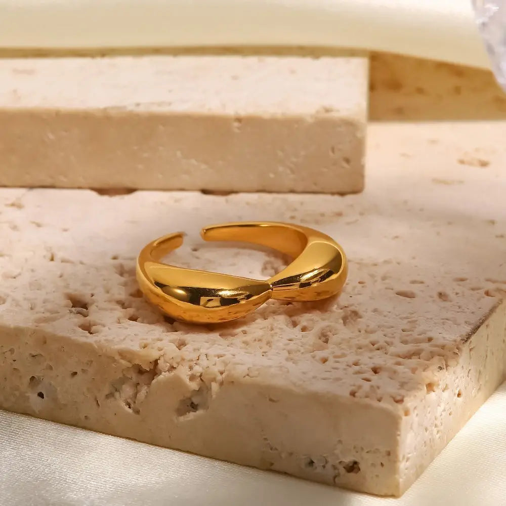 Waterproof Stainless Steel Ring for Women Non-fading Heart Ring Stylish Metal Rings Simple New Jewelry Wholesale Dropshipping