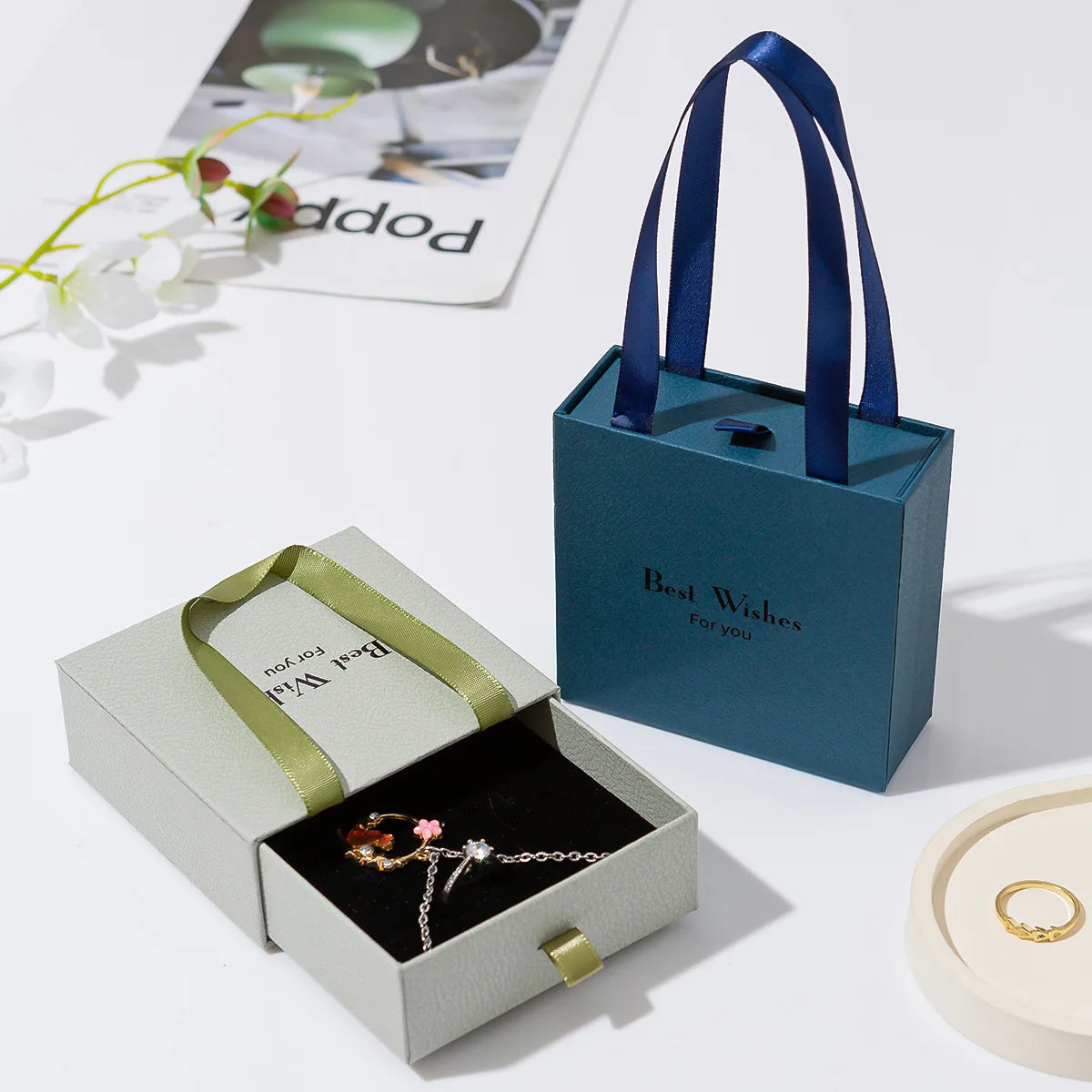 Handheld Jewelry Box Paper Pull-Out Drawer Jewelry Case Travel  Portable Ring Earrings Necklace Gifts Packageing Storage Boxes