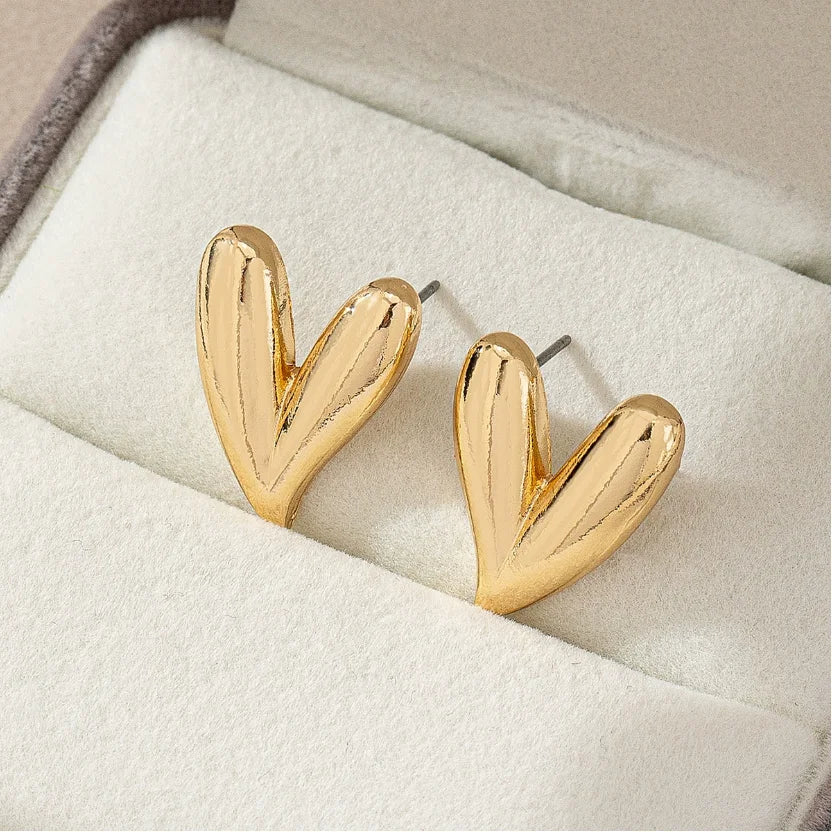 3 Pairs Elegant Design Metallic Enamel Leopard Love Heart Earring Sets Suitable for Party Valentine's Day Give To A Friend Gifts