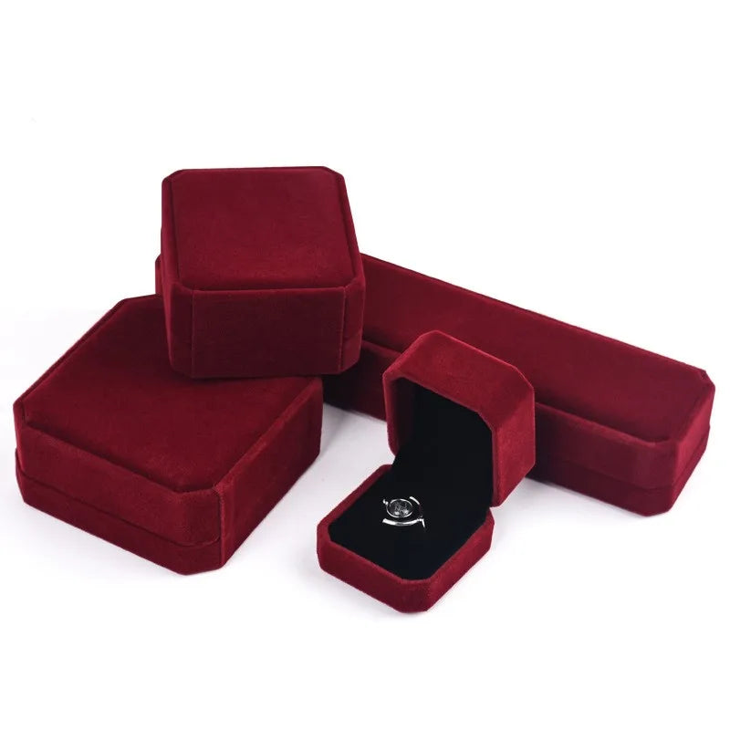 1Pc Red Velvet Box Jewelry Display Ring Box Pendant Necklace Gift Box Organizer Wedding Ring Storage Box Necklace Bracelet Box