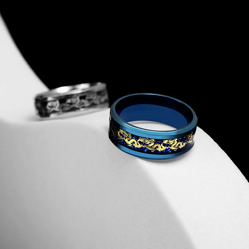 8mm Stainless Steel Domineering Dragon Pattern Rings for Men Women Punk Inlaid Blue Carbon Fibre Ring Bagues Pour Femme