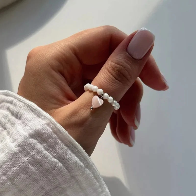 Cute Minimalist Imitation Pearl Beaded Rings for Women Korean Fashion Irregular Pearl Finger Rings New Trend Women Jewelry Gifts