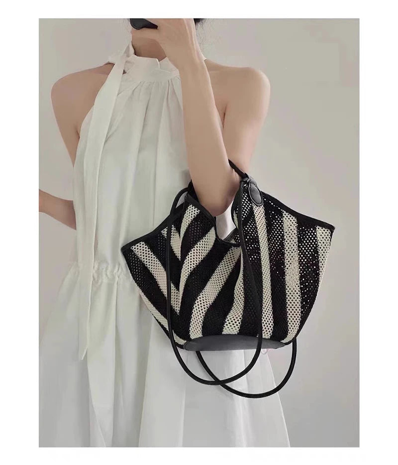 HIGHREAL Forest Lazy Style Crossbody Bag Bohemian Handmade Grass Woven Bag Leisure Vacation Beach Women's Woven Dumpling Bun