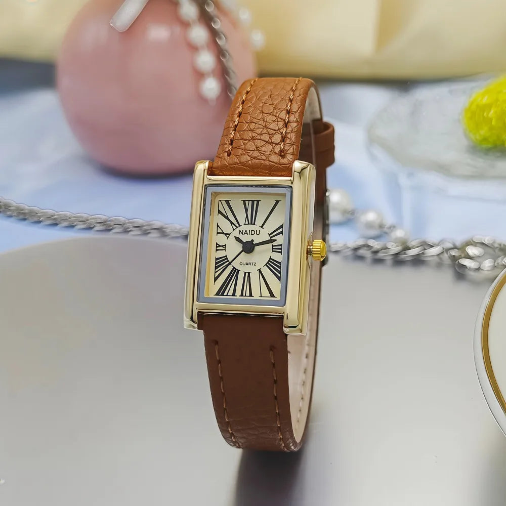 Fashion Women Quartz Wristwatches Simple Leather Strap Roman Dial Women's Watch Luxury Girl Gift Watches Hot Sale Reloj Mujer