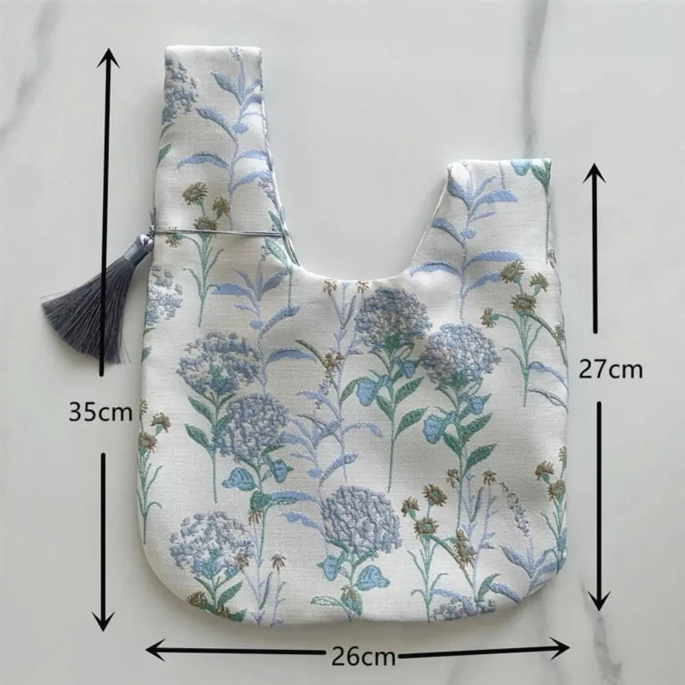 3Colors Tassel Wrist Bag Chinese Style Tassel Pendant Embroidery Hanfu Handbag Cheongsam Accessories Imitation Silk Gift Pouch
