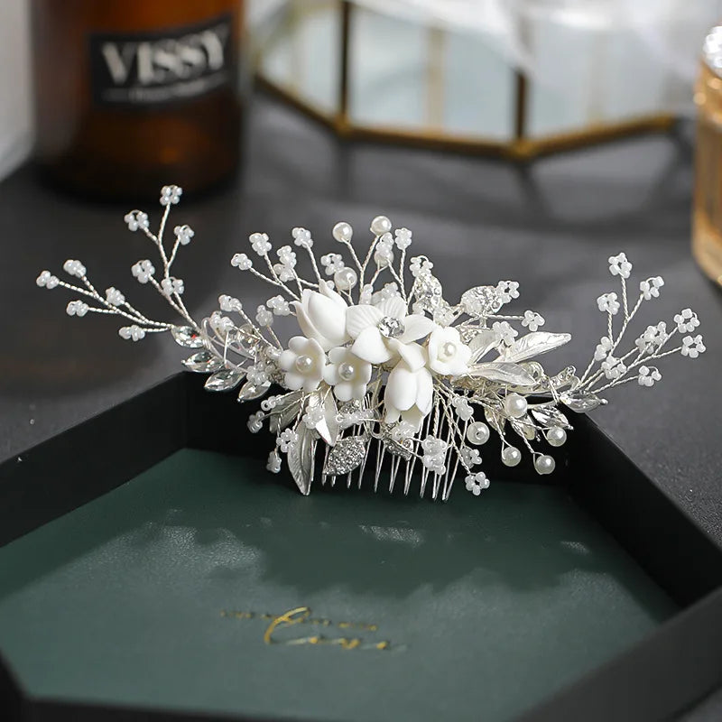 Silver Color Flower Hair Comb Wedding Hair Jewelry Fashion Pearl Rhinestone Hair Clip Bridal Party Tiaras Luxury Side Barrettes