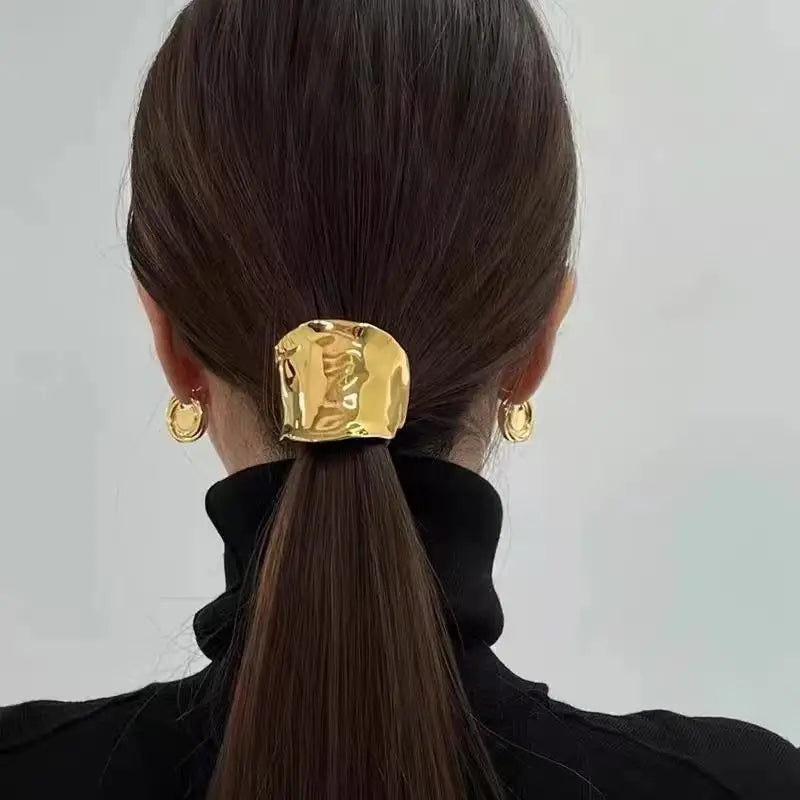 Minimalist Braided Hair Tie with Metal Accents Playful Twisted Braid Hair Accessory for Women Perfect for Everyday Wear NEW INS