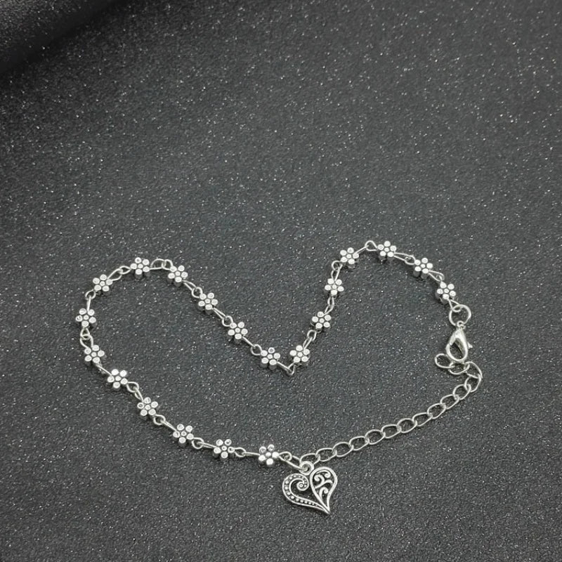 2025 New Fashion Exquisite Ankle Chain Tibetan Silvery Hollow Mahogany Heart Woman Plum Blossom Ankle New Product Launch