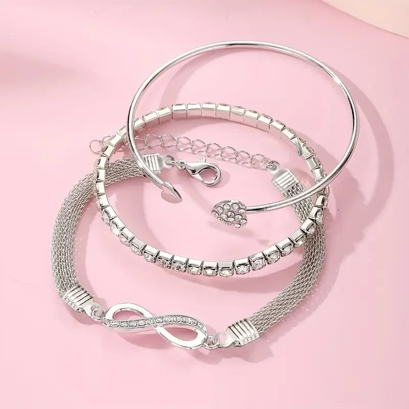 Adjustable Heart Bracelet Set