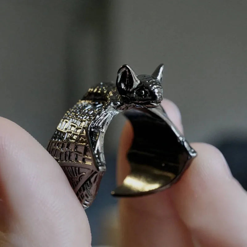 Vintage Halloween Black Bat Finger Rings Fashion Punk Adjustable Bat Ring For Women Men Bat Open Ring Party Cosplay Jewelry Gift