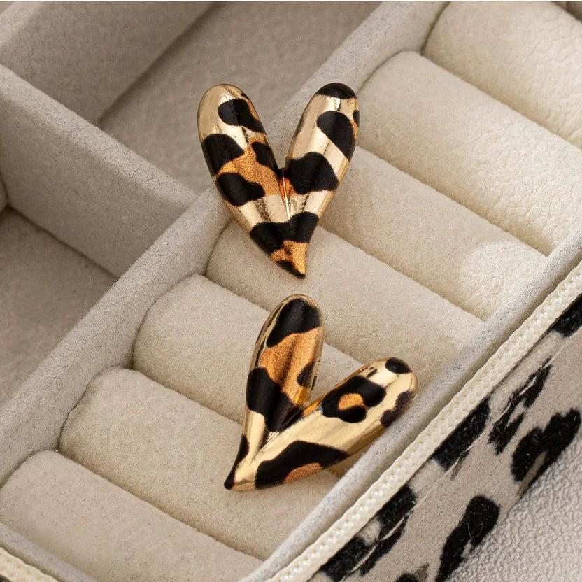 3 Pairs Elegant Design Metallic Enamel Leopard Love Heart Earring Sets Suitable for Party Valentine's Day Give To A Friend Gifts